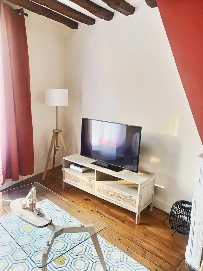 Appartement Hyper Centre De St Germain En Laye 4Min Du Rer Saint-Germain-en-Laye Exterior foto